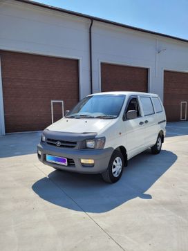   Toyota Lite Ace 2001 , 670000 , 