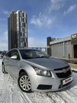  Chevrolet Cruze 2010 , 600000 , 