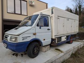   Iveco Daily 1999 , 280000 , 