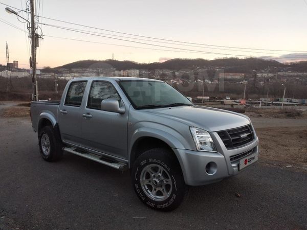  Isuzu D-MAX 2012 , 2400000 , 