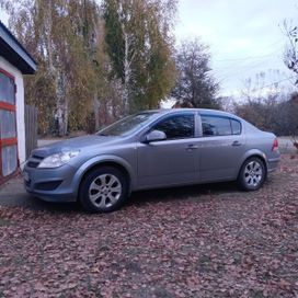  Opel Astra 2012 , 520000 , 