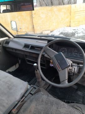    Nissan Vanette 1990 , 150000 , 