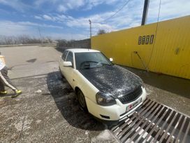    2010 , 320000 , 