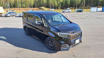    Honda Stepwgn 2018 , 2800000 , -