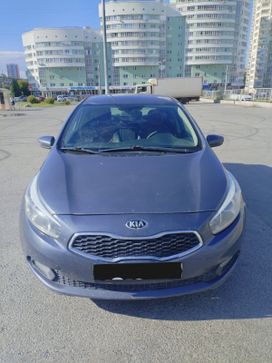  Kia Ceed 2013 , 600000 , 
