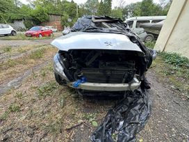  Peugeot 308 2014 , 400000 , --