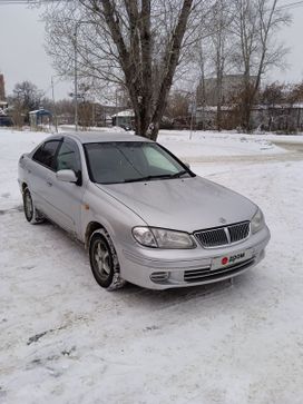 Седан Nissan Sunny 2001 года, 280000 рублей, Томск