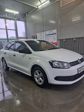  Volkswagen Polo 2013 , 750000 , 