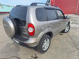 SUV   Chevrolet Niva 2012 , 587000 , 