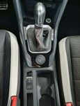 SUV   Volkswagen T-Roc 2019 , 2890000 , 