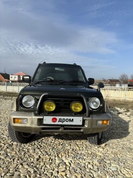  3  Mitsubishi Pajero Junior 1995 , 445000 , 