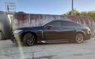  Toyota Crown 2018 , 4900000 , 