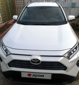 SUV   Toyota RAV4 2021 , 4400000 , 