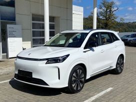 SUV    i-Space 2025 , 3690000 , 