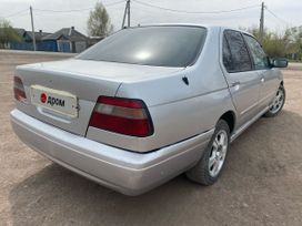  Nissan Bluebird 1996 , 195000 , -
