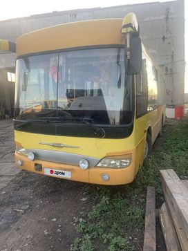   Zhong Tong LCK6830G-5 2007 , 390000 , 