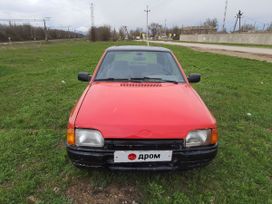  3  Ford Escort 1990 , 100000 , 