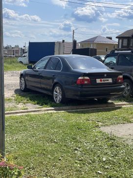  BMW 5-Series 2001 , 910000 , 