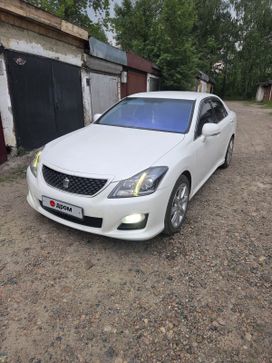  Toyota Crown 2009 , 1950000 , 