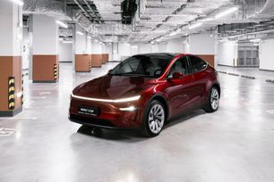 SUV   Tesla Model Y 2025 , 5892000 , 