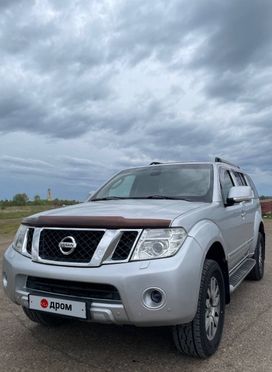 SUV   Nissan Pathfinder 2011 , 1100000 , 