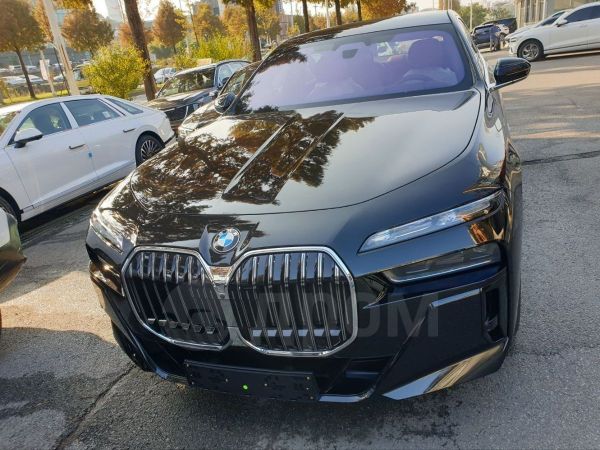  BMW 7-Series 2024 , 11800000 , 
