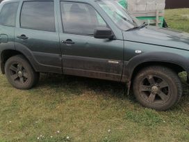 SUV   Chevrolet Niva 2015 , 550000 , 