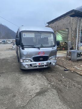   Hyundai County 2010 , 250000 , 