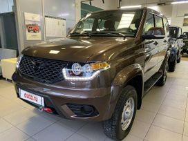 SUV     2023 , 1600000 , -
