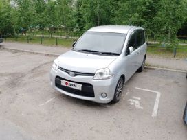    Toyota Sienta 2014 , 675000 , 