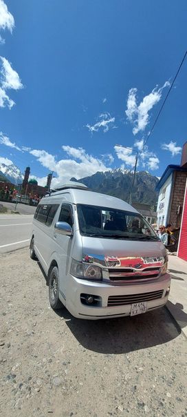    Toyota Hiace 2008 , 2690000 , 