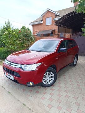 SUV   Mitsubishi Outlander 2014 , 1270000 , 