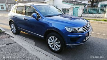 SUV   Volkswagen Touareg 2015 , 2350000 , 