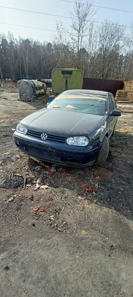  Volkswagen Golf 2003 , 200000 , 