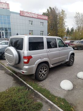 SUV     2019 , 1200000 , 