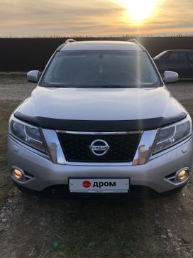 SUV   Nissan Pathfinder 2015 , 2000000 , 