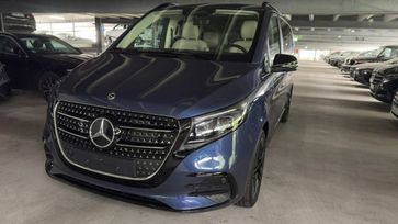    Mercedes-Benz V-Class 2025 , 15300000 , 