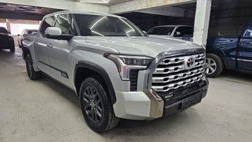  Toyota Tundra 2022 , 7400000 , 