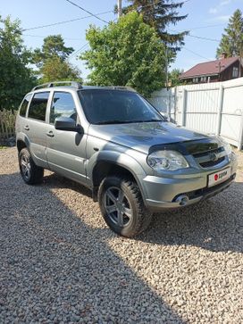 SUV   Chevrolet Niva 2012 , 555000 , 