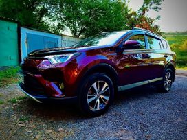 SUV   Toyota RAV4 2016 , 2590000 , 