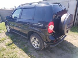 SUV   Chevrolet Niva 2010 , 700000 , 