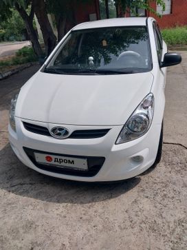  Hyundai i20 2010 , 600000 , 
