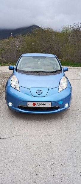  Nissan Leaf 2012 , 555000 , 