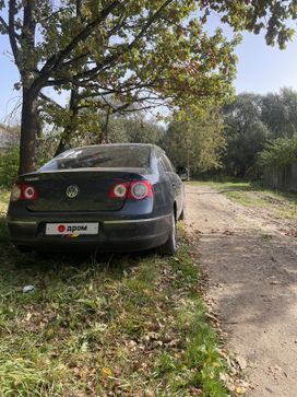  Volkswagen Passat 2008 , 700000 , 