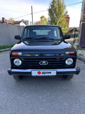  3   4x4 2121  2017 , 840000 , 