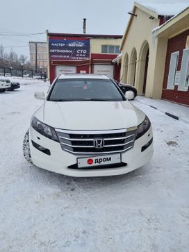 SUV   Honda Crosstour 2011 , 1600000 , 