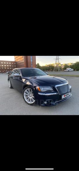  Chrysler 300C 2012 , 1470000 , 