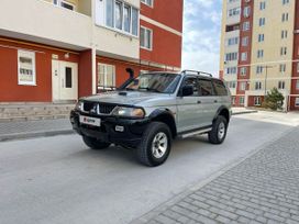 SUV   Mitsubishi Pajero Sport 2000 , 870000 , 