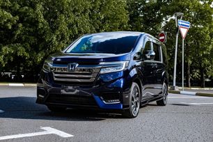    Honda Stepwgn 2019 , 2900000 , 