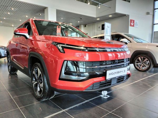 SUV    3 2025 , 1903000 , 